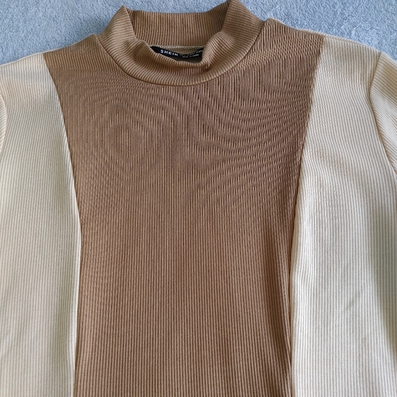 *SOLD* SHEIN rib-knit bodysuit - Picture 3 of 5